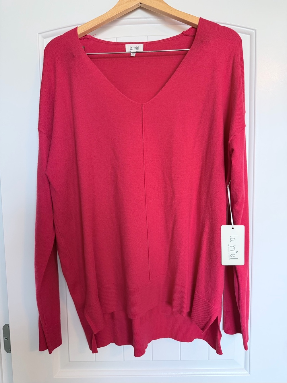 La Miel Red V-Neck Oversized Hi-Low Sweater NWT Size L